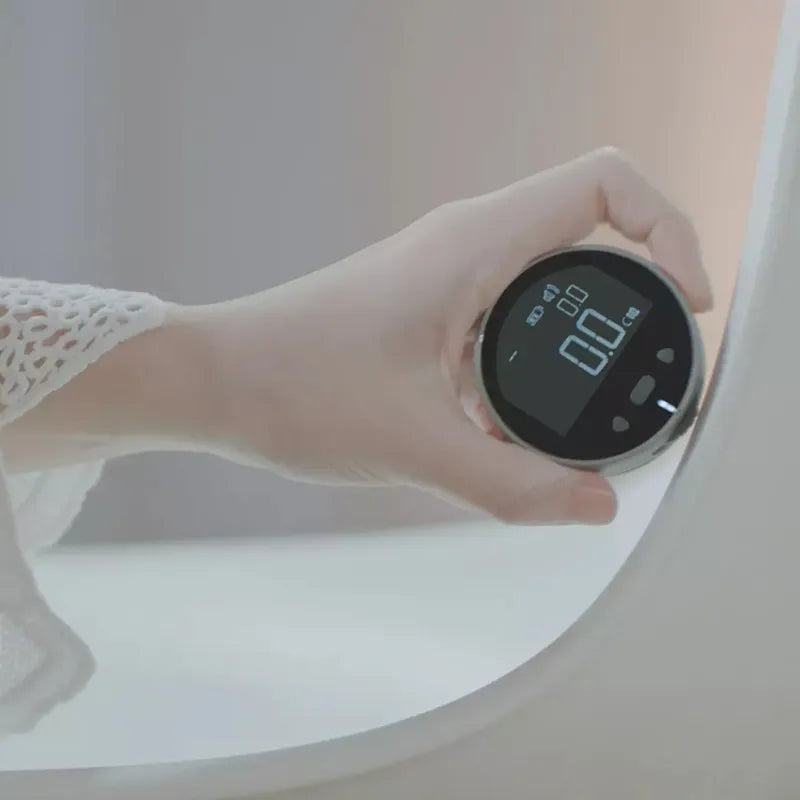 Measure everything in the blink of an eye, without a bulky tape measure